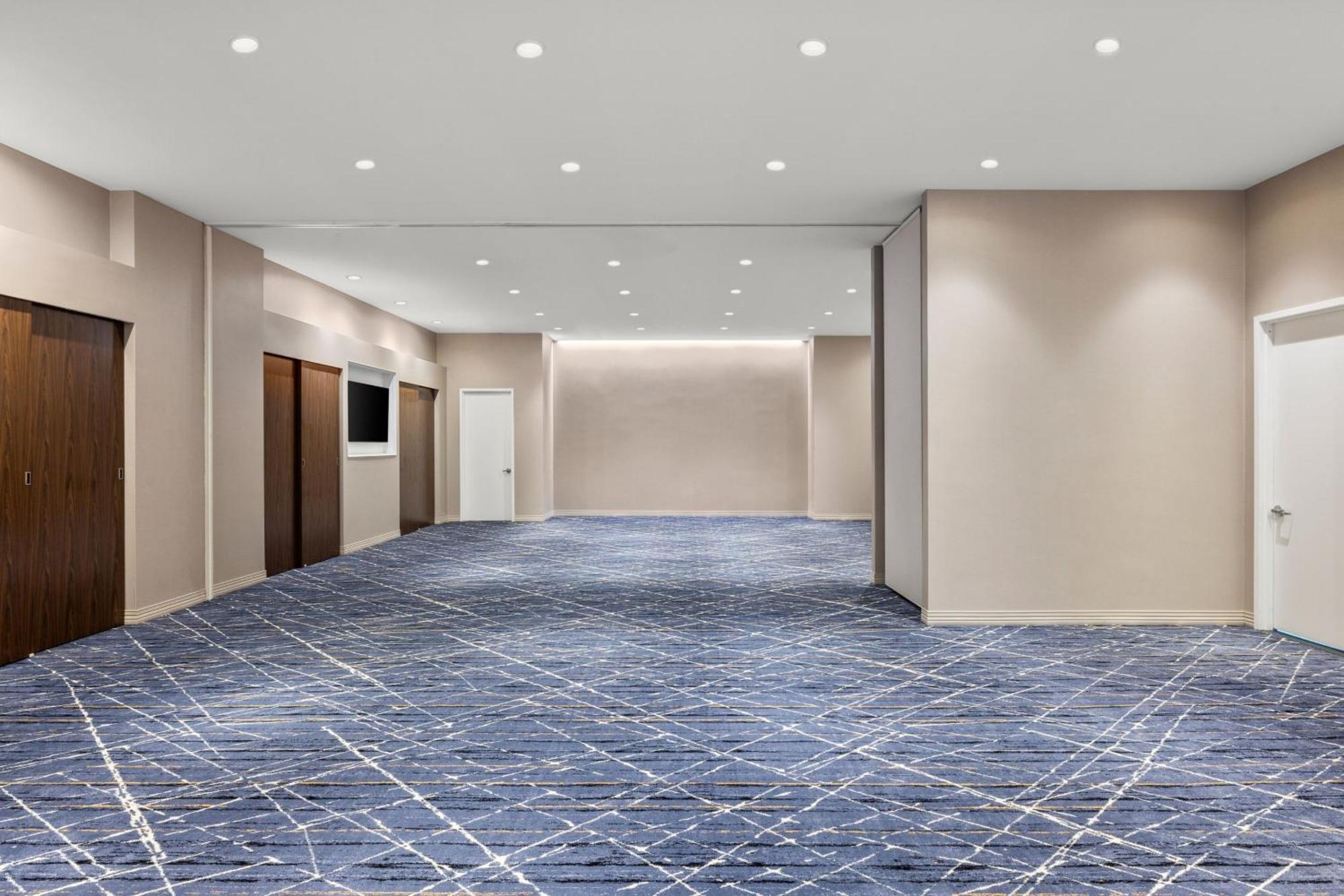 Residence Inn By Marriott The Bronx At Metro Center Atrium New York Exterior photo
